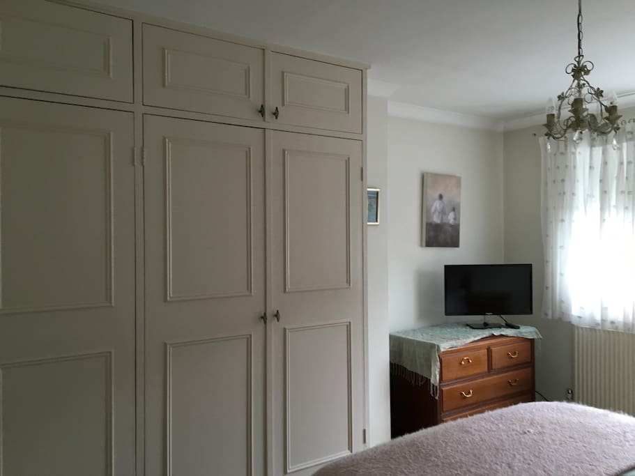Plenty of storage and digital TV.
