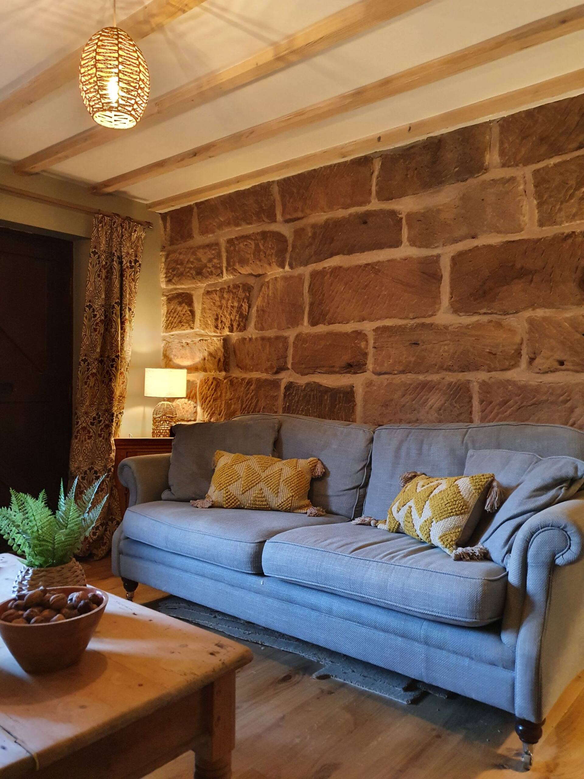 Beautiful Cottage in Alton