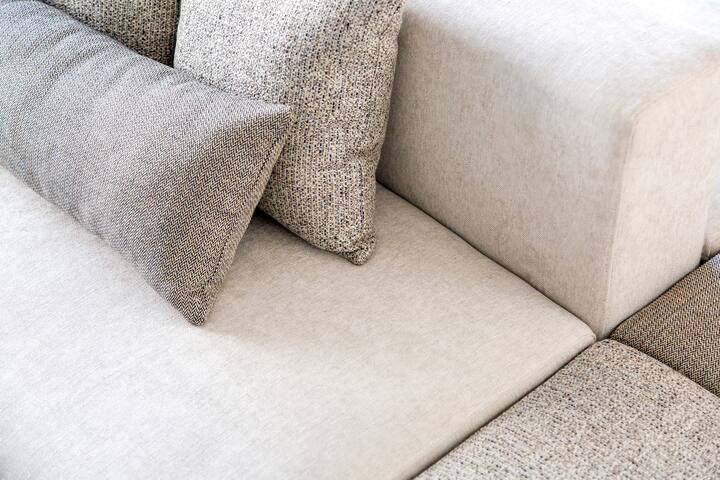 Our Home Porto Taipei | Penthouse w/ Two Terraces gallery image 5