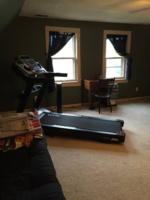 Treadmill folds up for more floor space