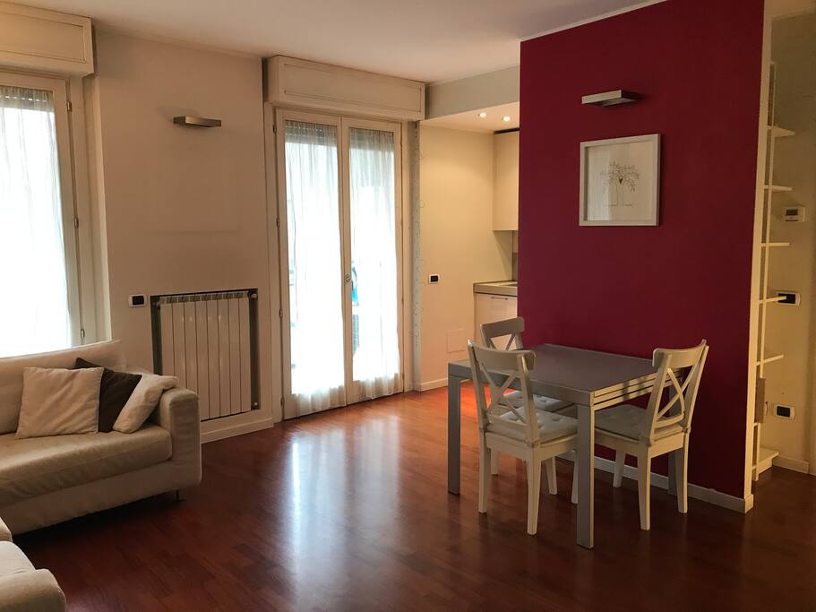 Soggiorno con parquet