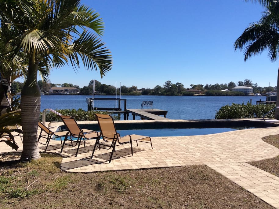 Waterfront 4 Bedroom/ 2 Bath w/Heated Pool - Houses for 