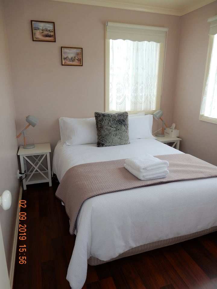 საძინებელი 3