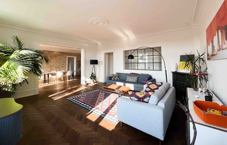 Beautiful, light filled Danish-Design apartment!