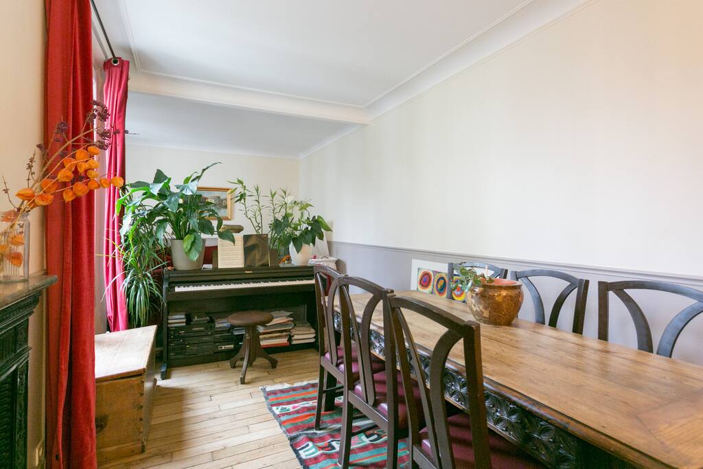 côté salle à manger