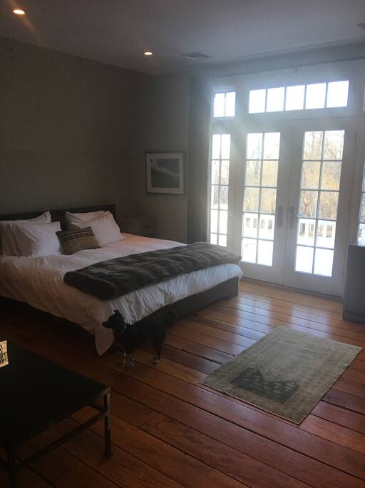 Private room w/Balcony