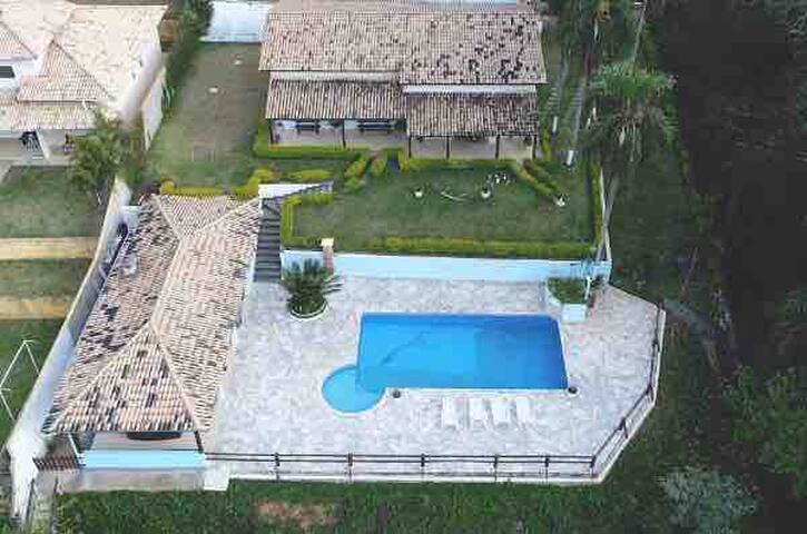 CHACARA EM MAIRINQUE CONDOMÍNIO PORTA DO SOL