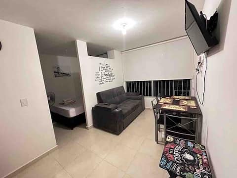 Top performing Airbnb: Modern, full apartment, private parking lot in Piedecuesta
