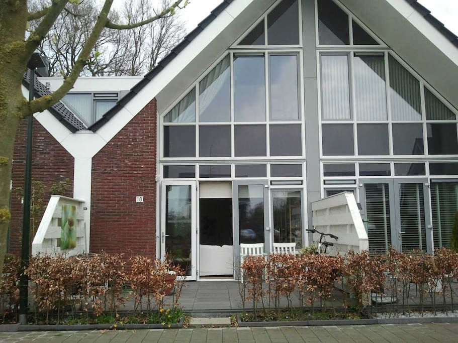 Voorkant huisje