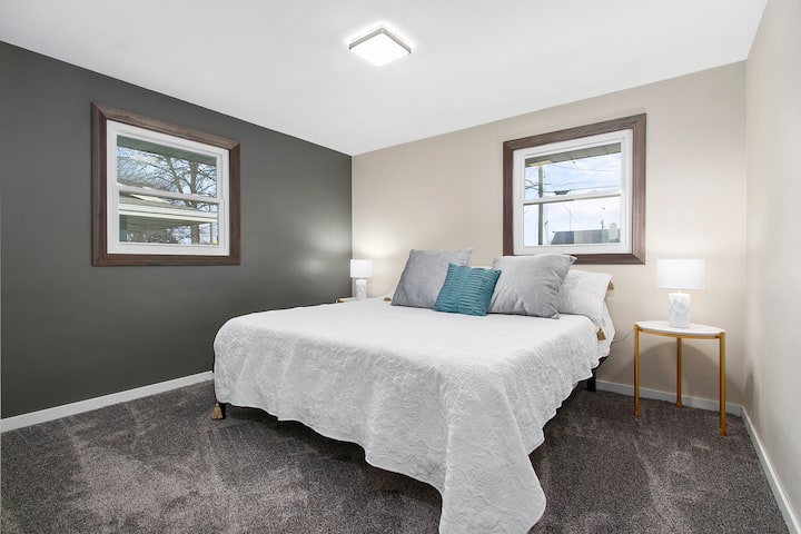 Dhomë gjumi me krevat dopio "king"