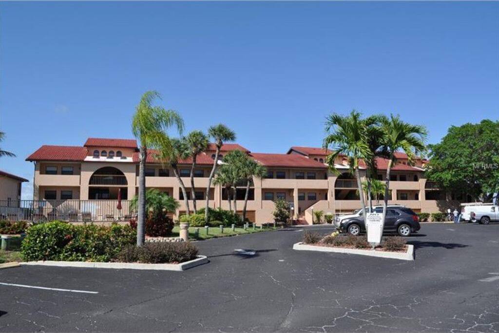 FRONT BUILDING WITH PARKING LOT