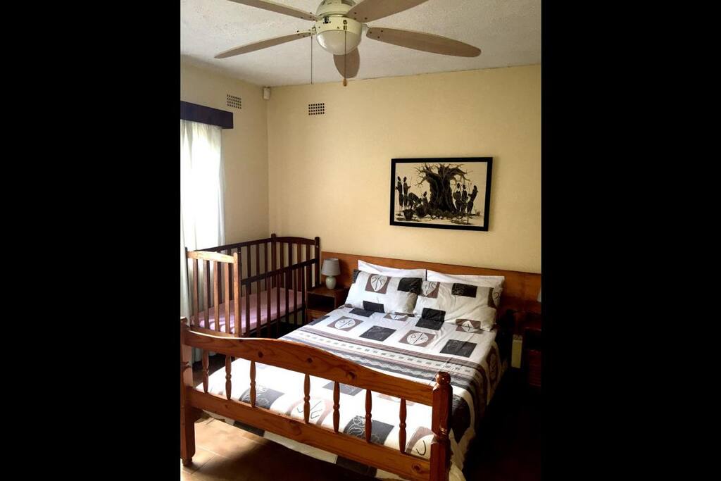 Bedroom 1 - Double Bed