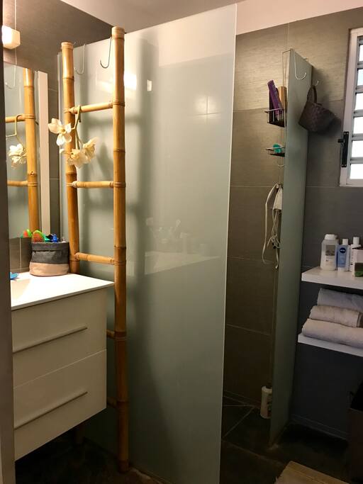 Salle de bain 2