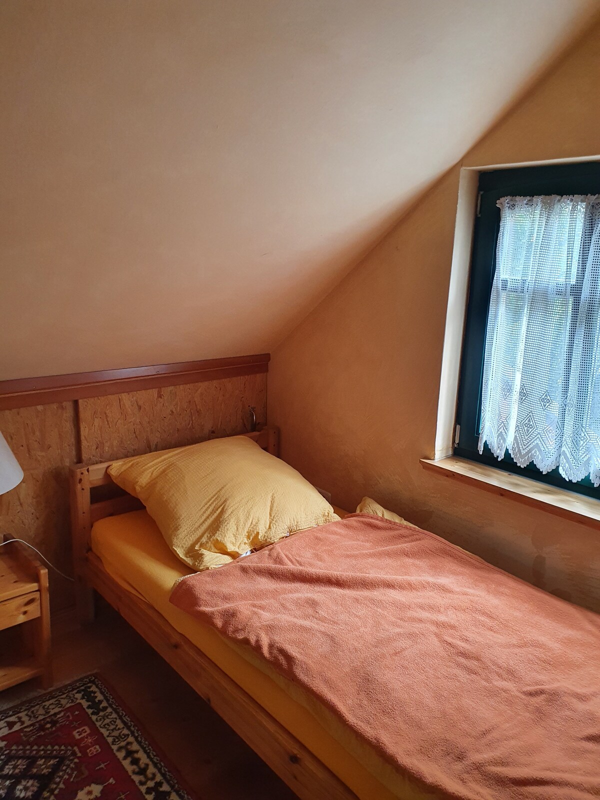 Schlafzimmer 2