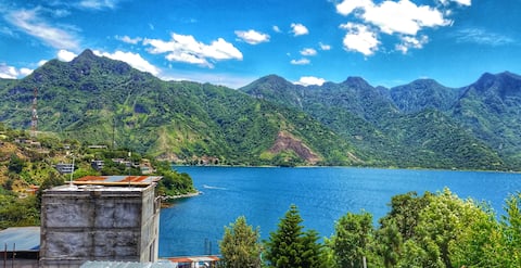 Casa Alejandra w/ Amazing Views of Lake Atitlan