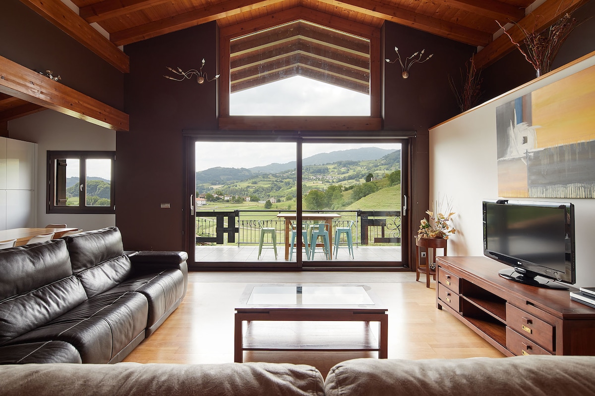 Finca Poniente — view 2