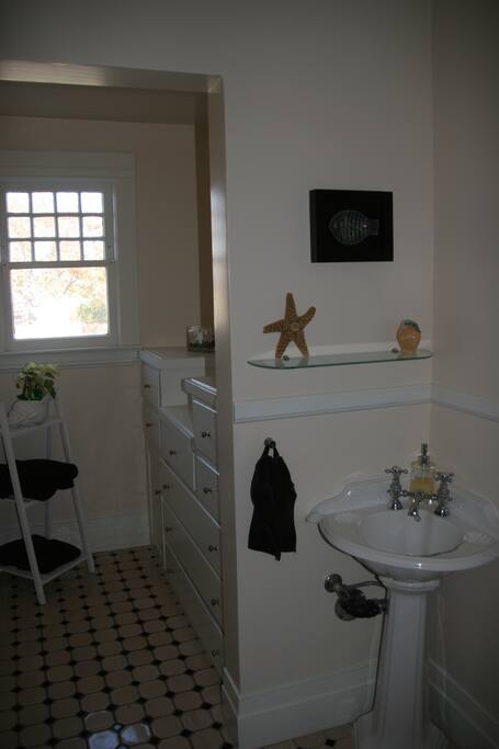downstairs bathroom