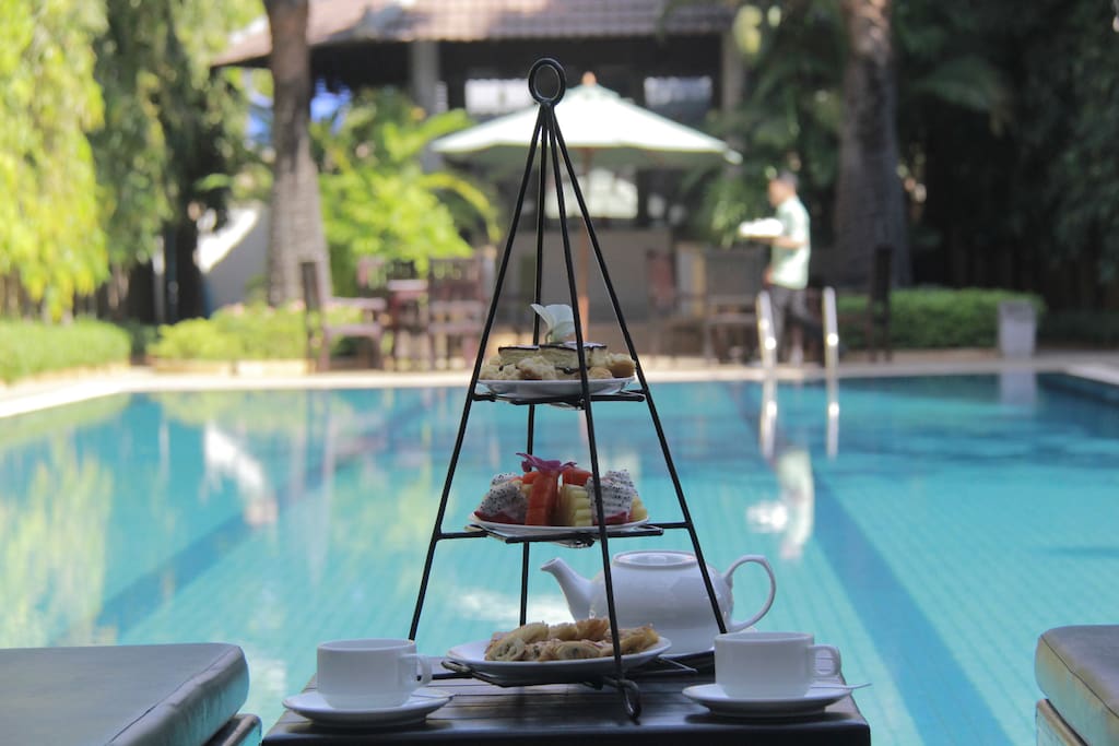 Poolside with coffee break view
