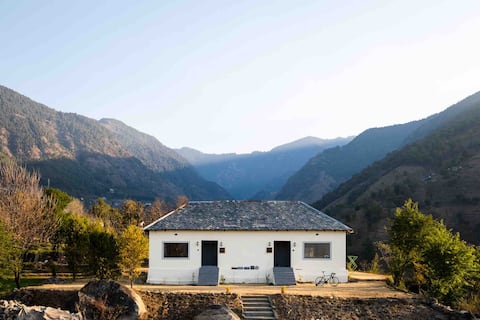 Sukoon Baag - Biophilic House studio 2