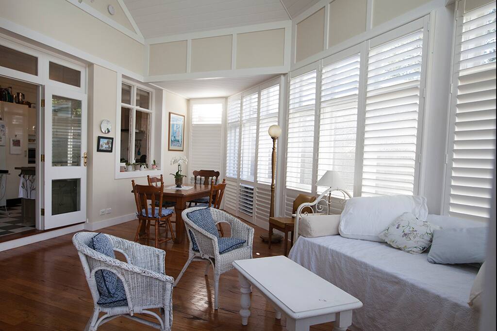 Sunroom living