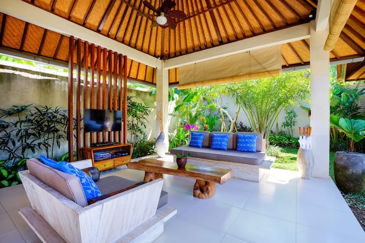 Little Paradise 1bd Pool Villa Close To Canggu - Bali