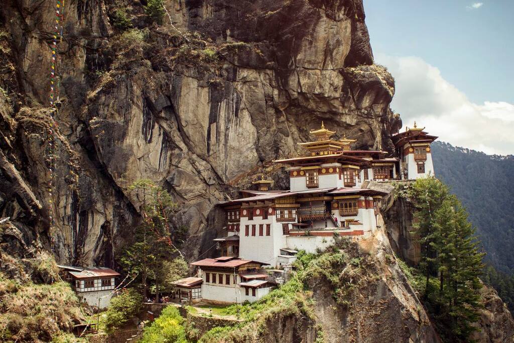 taksang (Tiger Nest) Paro: Bhutan for trekking