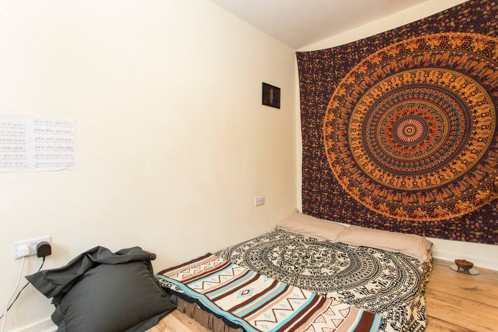 room to rent
