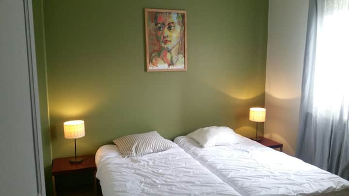 zimmer 2. Stock 2 Betten 1 Person