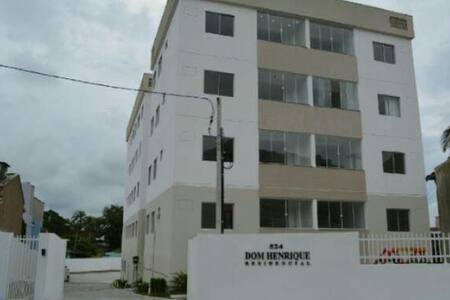 Apart a 800 metros do Parque Beto Carrero e praias