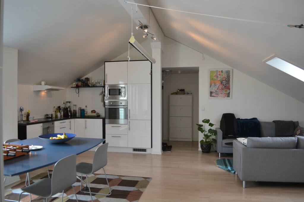 Lounge/kitchen