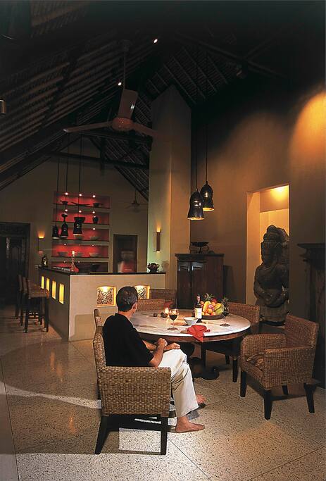 Dine in Style