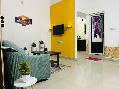 DivBnB Homes | Modern 2 BHK in Whitefield |WFH