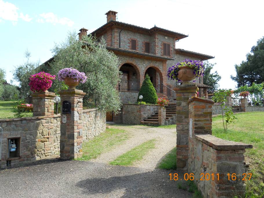 Ingresso alla proprietà