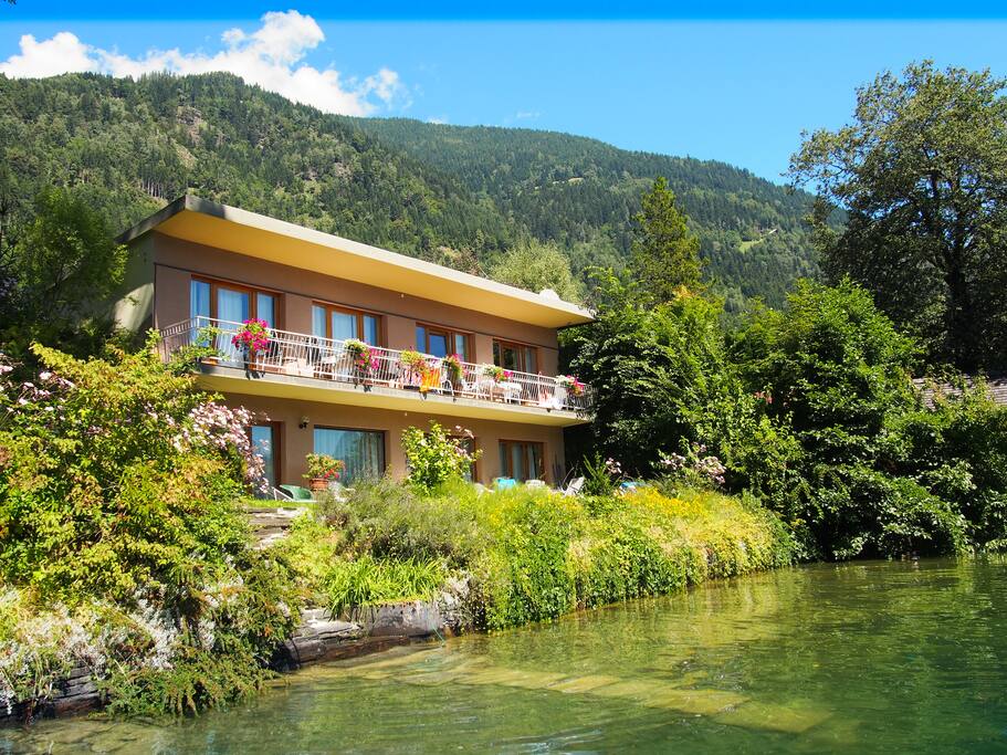 Das Haus direkt am Wasser