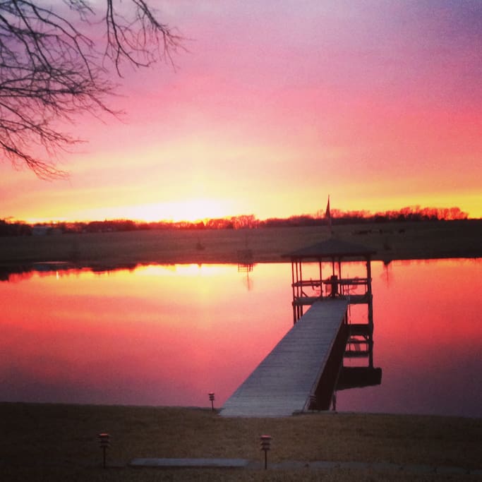 Beautiful sunsets! Wait, I mean gorgeous sunsets!