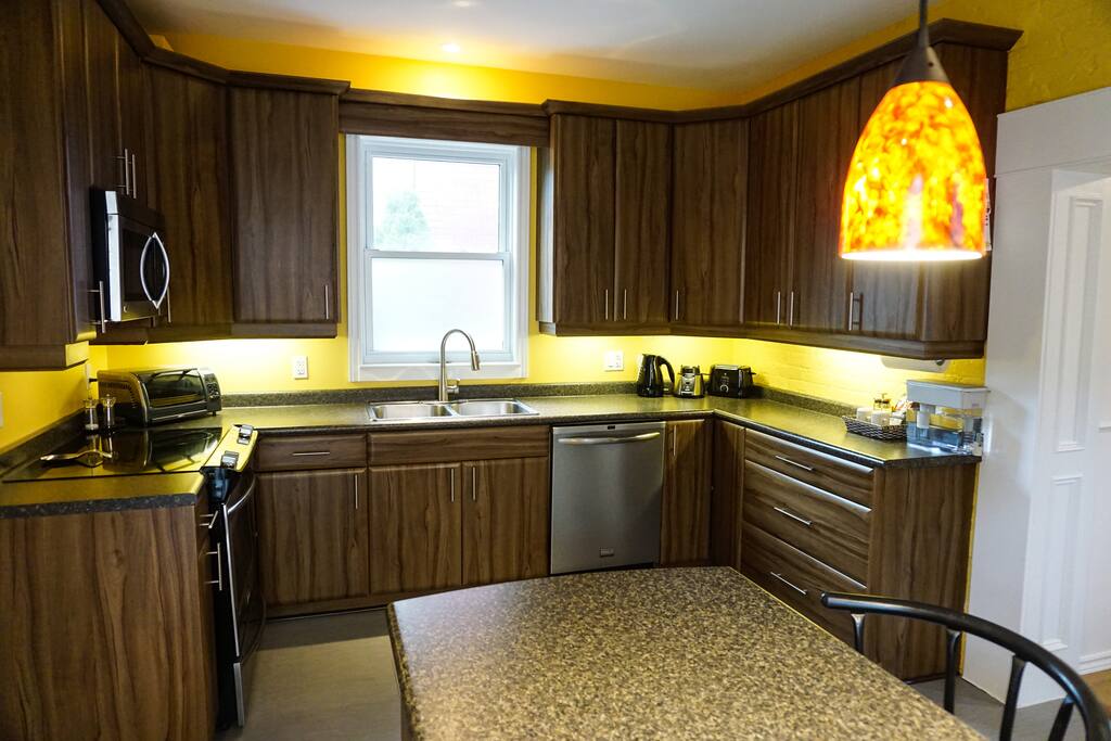 Spacious, clean, modern kitchen.