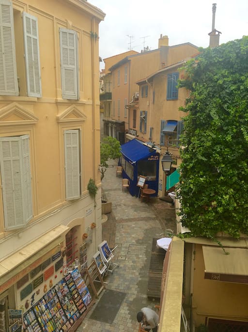 View from one of the bedrooms over the Suquet where you find plenty of restaurants and a very lively street during lunch and dinner time.