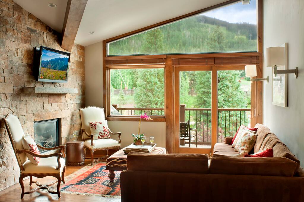 Example of Platinum 3 Bedroom (All Units Differ - picture does not necessarily represent unit you will receive)