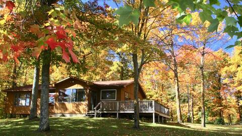 Westwood - a special lakeside cabin on Moose Lake