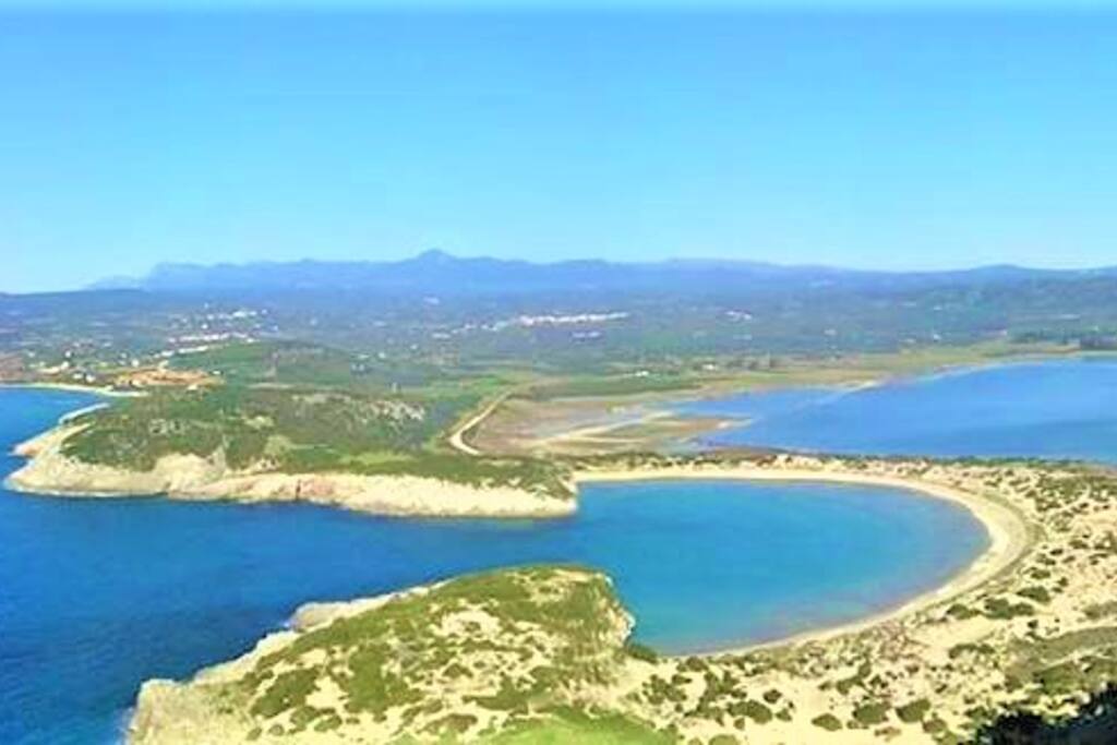Voidokoilia beach
