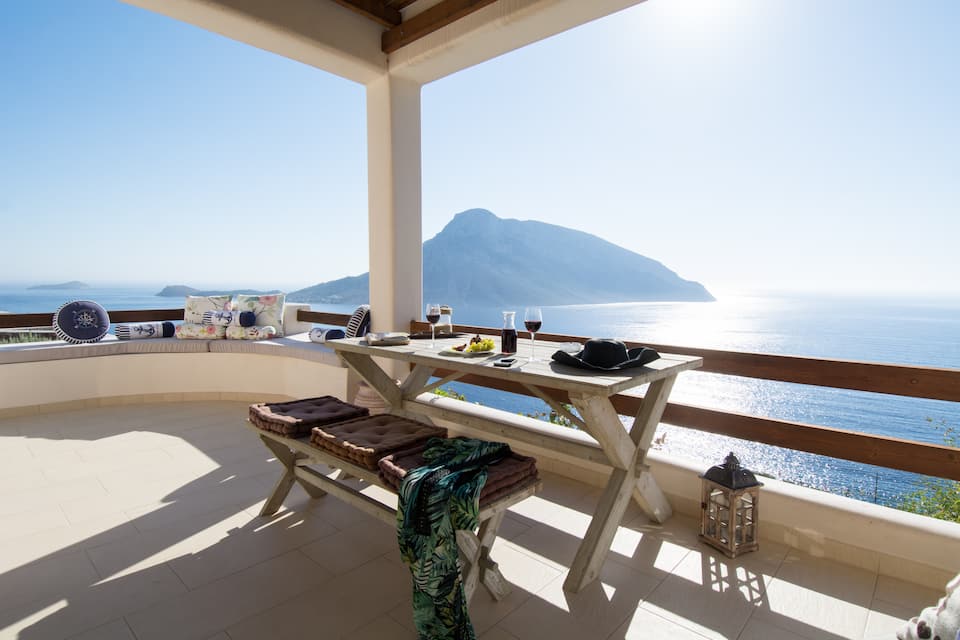 Kastelli Sunset Villa — photo 1