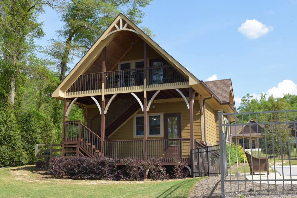 Your upstairs apartment awaits!
