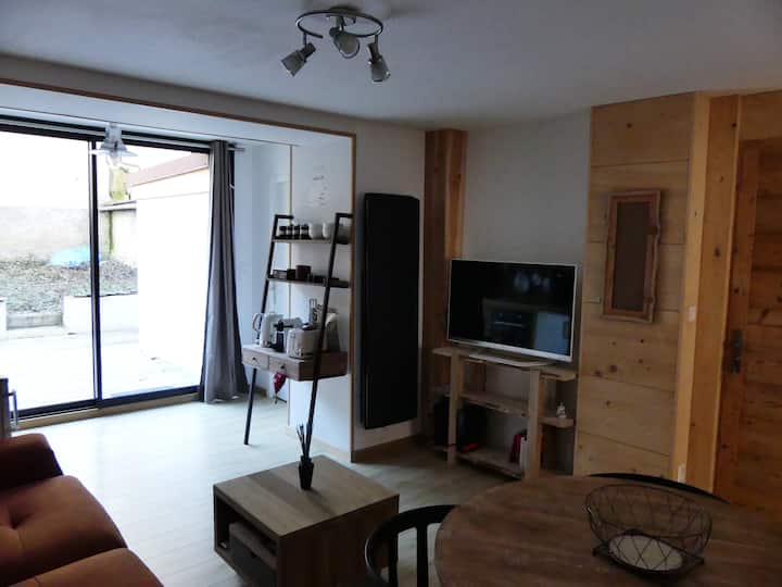 Appartement Cosy En Rez De  Jardin - La Rochette