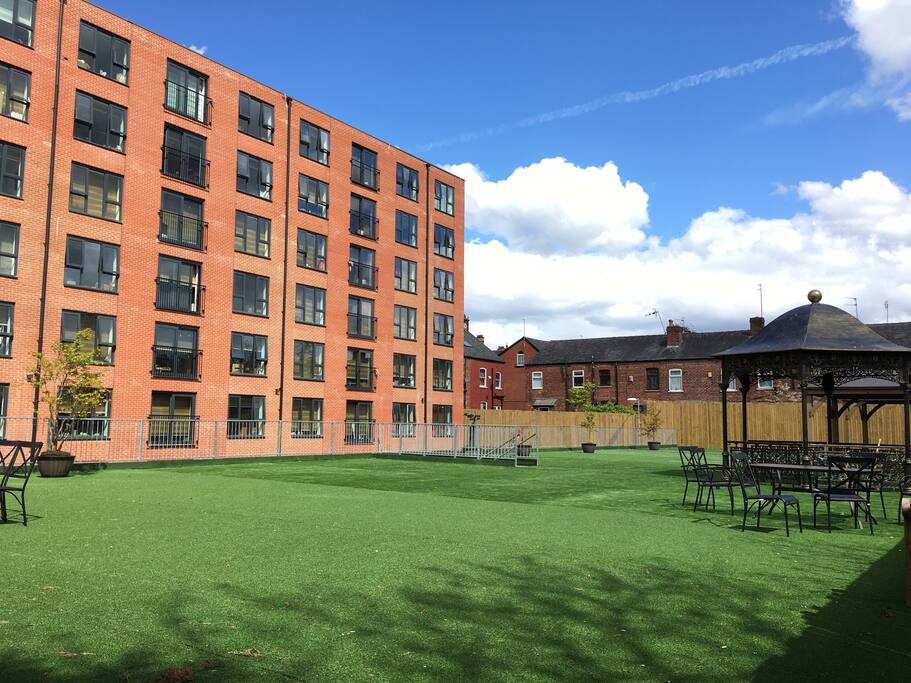 Large Communal Garden