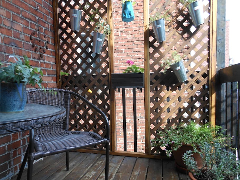 Balcon extérieur, orienté sud