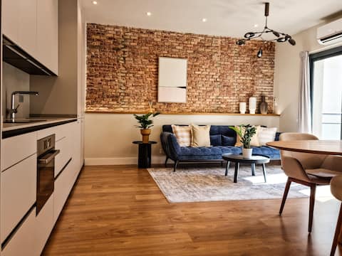 Popular Airbnb listing: Centrally located 3-Bedroom Apartment in La Dreta De L'eixample