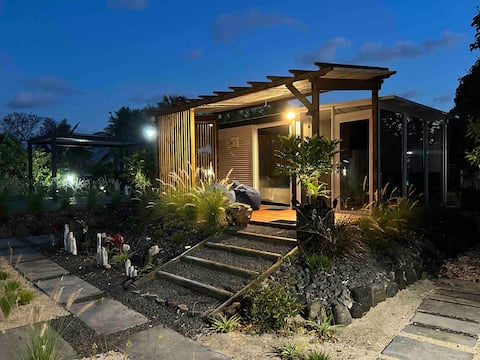 Beachfront Studio • Sunset View • Wi-Fi | B