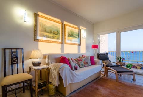 Top performing Airbnb: Rocha Sea View in Portimão