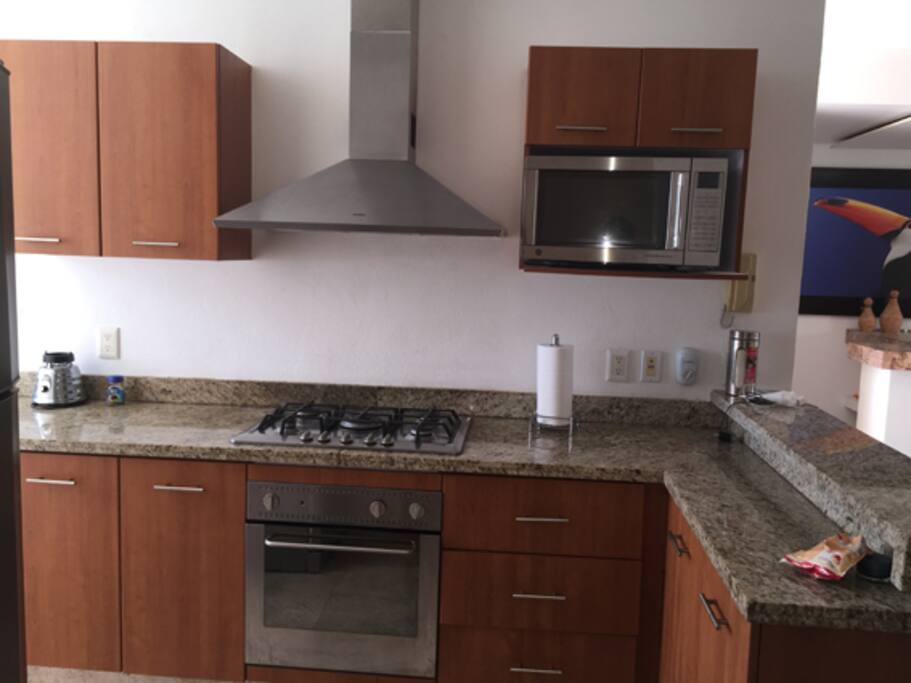 cocina equipada con todo lo basico