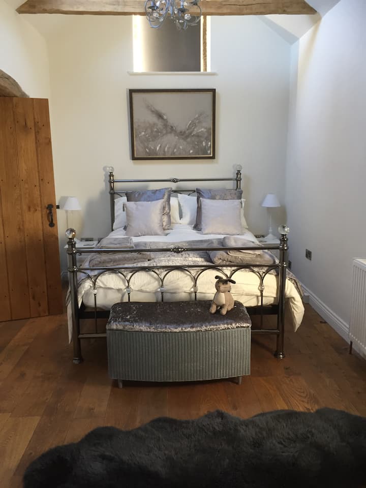 Beautiful boutique style bedroom